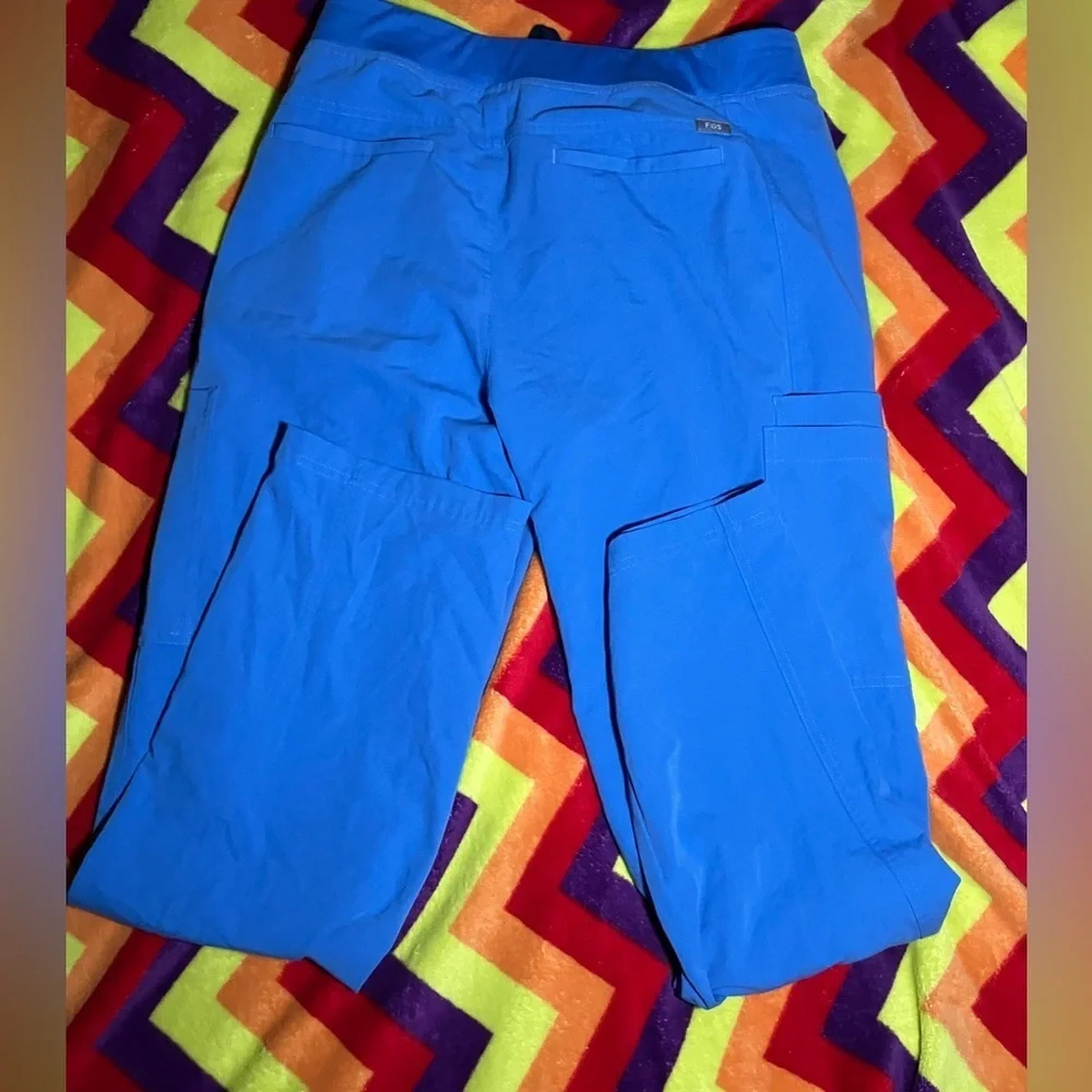Figs Technical collection Axum cargo scrub pants